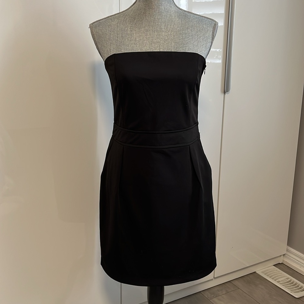 VERY J Black Strapless Mini Dress Pockets Lined, Size L